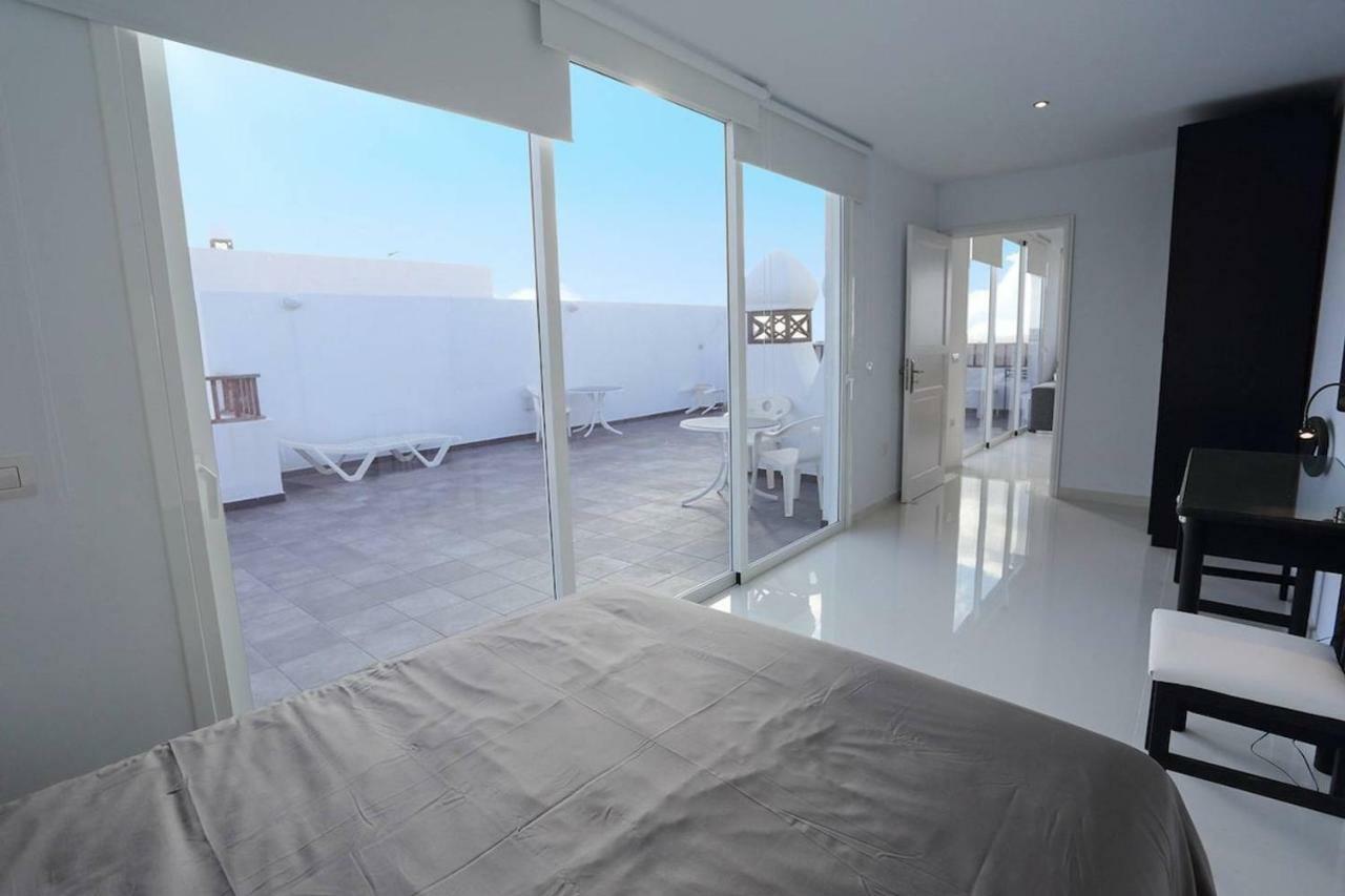 Daruma Apartments 3-Bedroom Penthouse With Sea Views Costa Teguise Ngoại thất bức ảnh